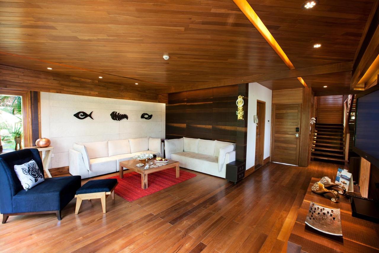 แอมบี แวลเลย์ ซิตี้ Hotel โลนาวาลา ภายนอก รูปภาพ Interior of a floating home