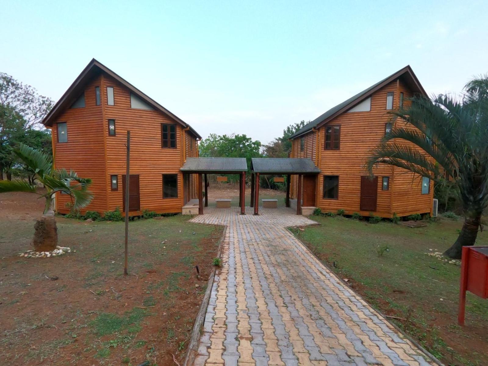 แอมบี แวลเลย์ ซิตี้ Hotel โลนาวาลา ภายนอก รูปภาพ The resort's main building