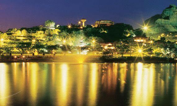แอมบี แวลเลย์ ซิตี้ Hotel โลนาวาลา ภายนอก รูปภาพ View of the city